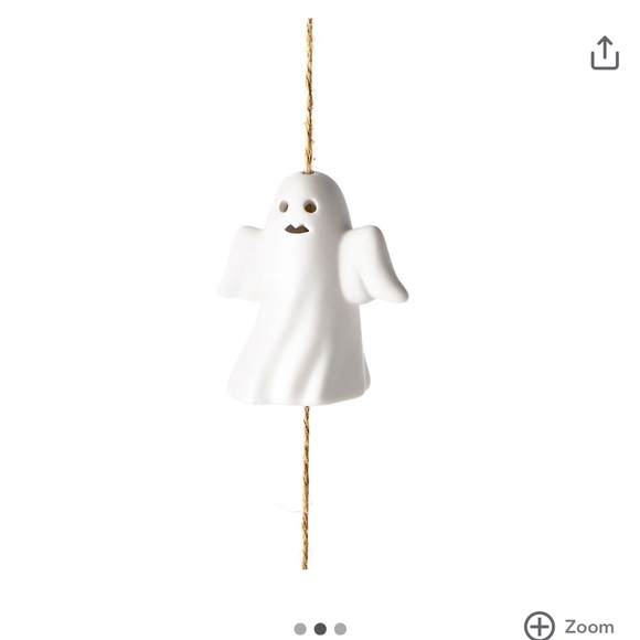 28" in length Ceramic White Three Ghosts Hanging - Picture 2 of 5